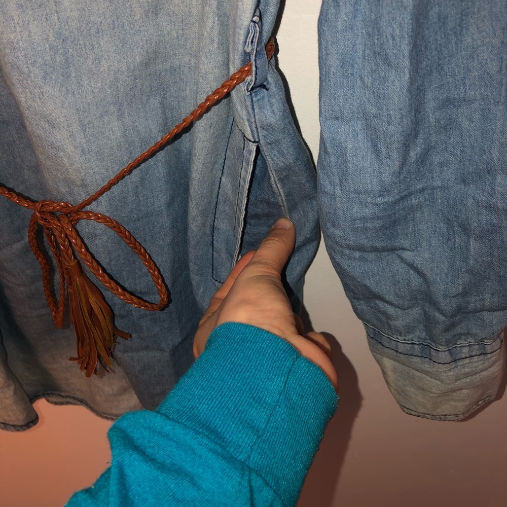 Charlotte Russe Chambray Ombré Belted Dress - Picture 4 of 6
